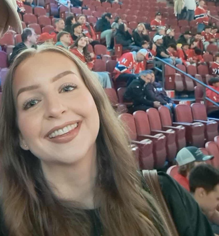 MTLHeartsHabs's tweet image. Well since everyone is doing this on #hockeytwt today…

-Emma, 29, she/her, MTL

- #GoHabsGo  til I die (but I enjoy watching hockey in general as well!)

-Fave players are Caufield, Xhekaj &amp;amp; Demidov (I do really love them all tho, I swear🥺)