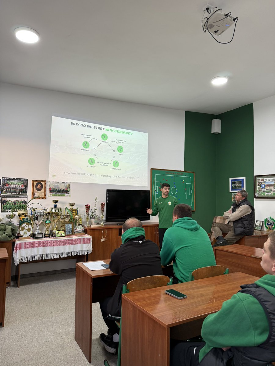 Andoni Bombin tweet media