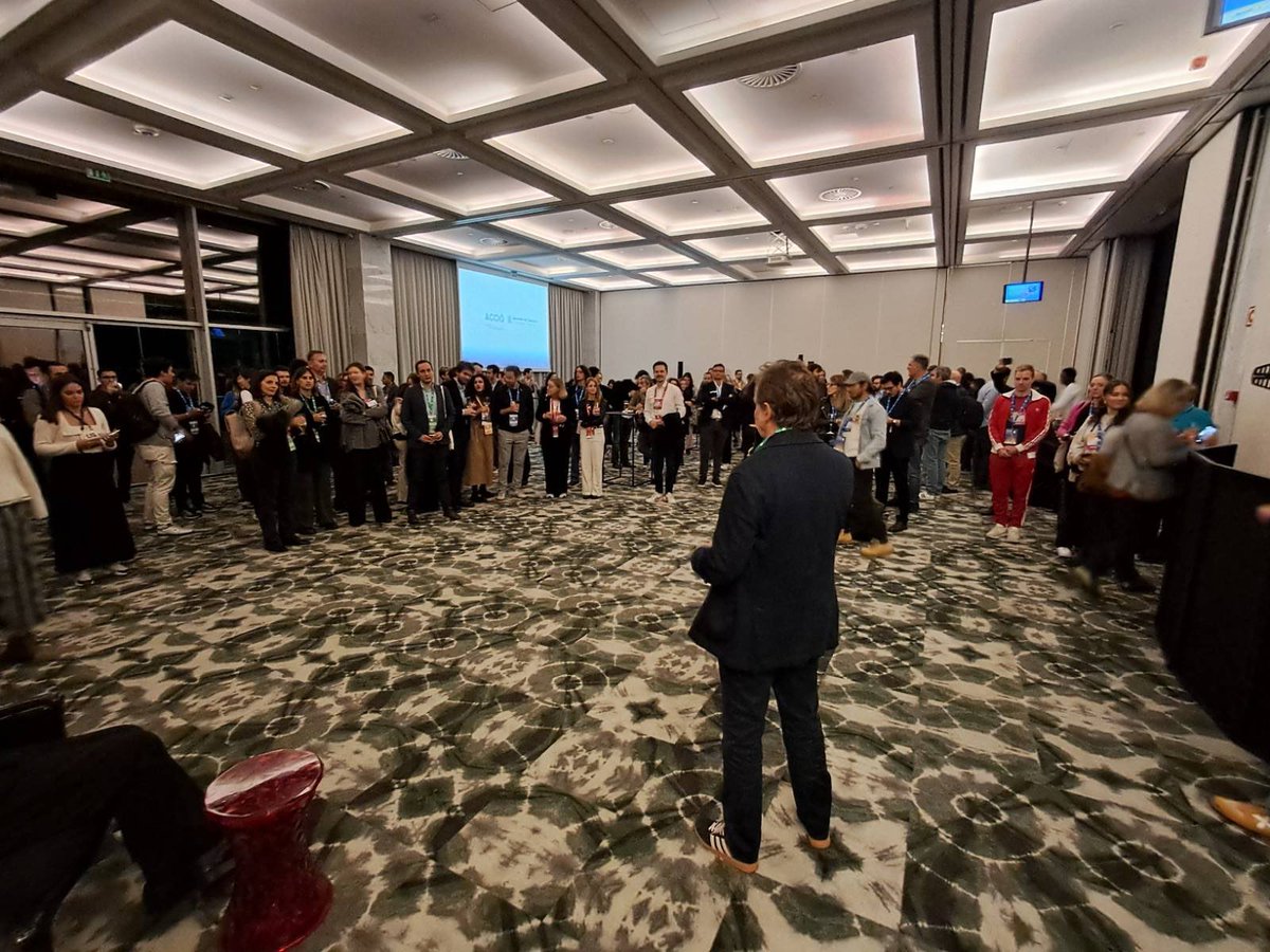 📸O Delegado Rui Reis assiste à 4ª edição do Barcelona-Catalonia Networking Cocktail organizado por ACCIÓ, Barcelona Activa e a Câmara Municipal de Barcelona

Este side event da <a href="/WebSummit/">Web Summit</a> destaca o dinamismo de Barcelona e Catalunha como um dos principais polos de startups na 🇪🇺