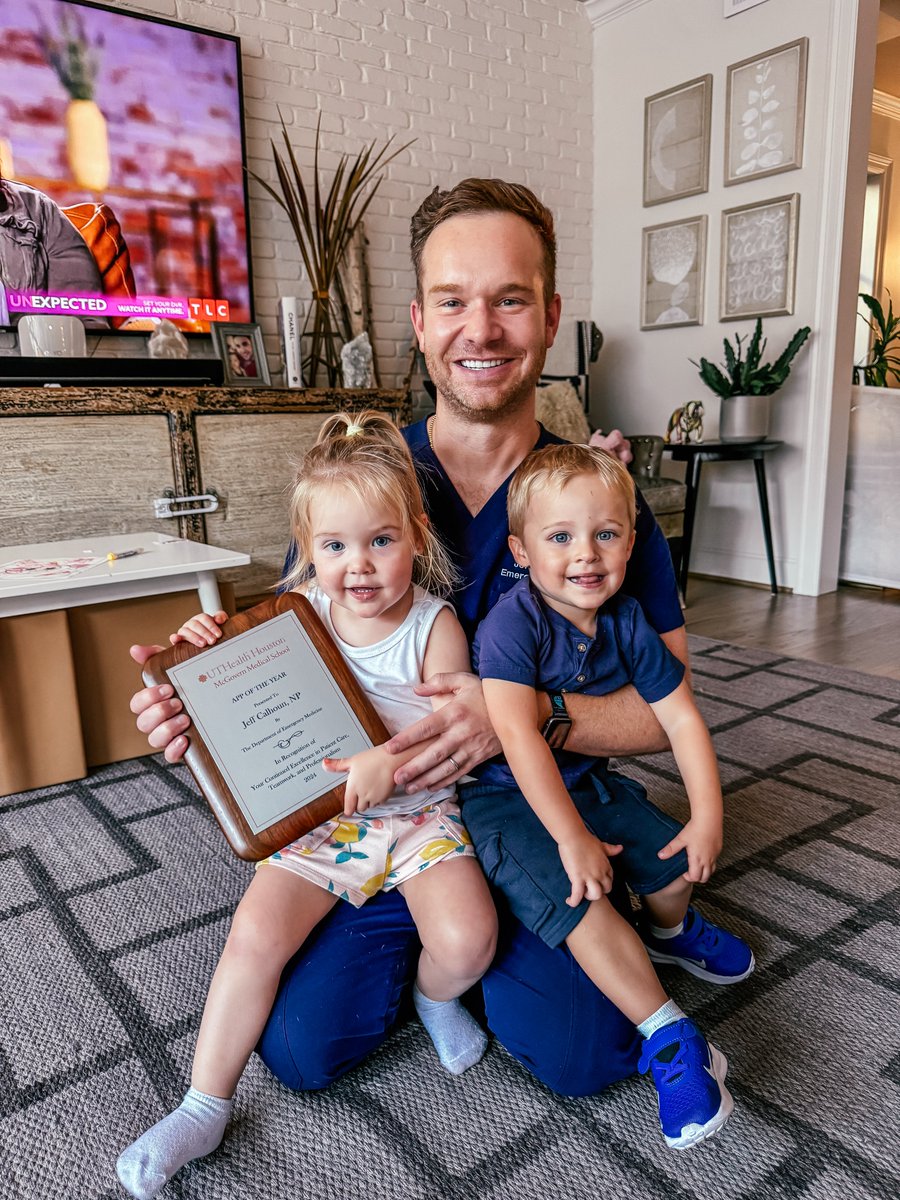 🩺 Happy #NPWeek! (Nov. 9–15) 🌟

This week we celebrate the Nurse Practitioners who bring expertise, compassion &amp; dedication to every patient encounter. 💙

Thank you for advancing care, education &amp; outcomes across Houston and beyond! 🙌

#npweek #uthealthhouston #em