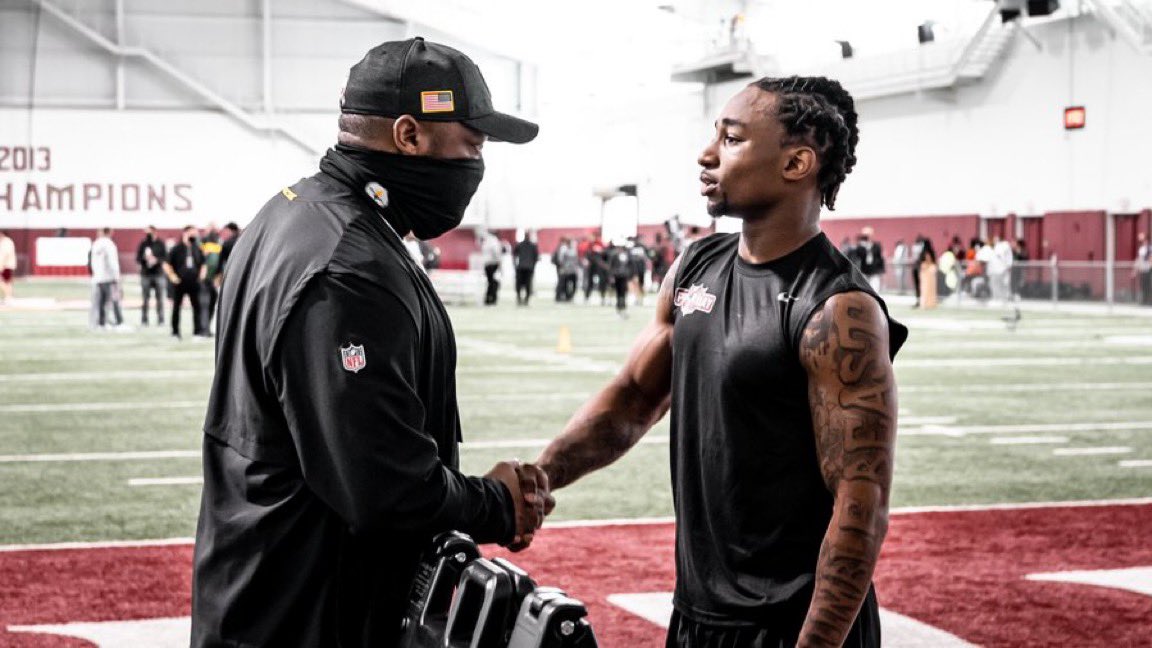 The Dwayne Train🚂 (@guyrowastaken) on Twitter photo 