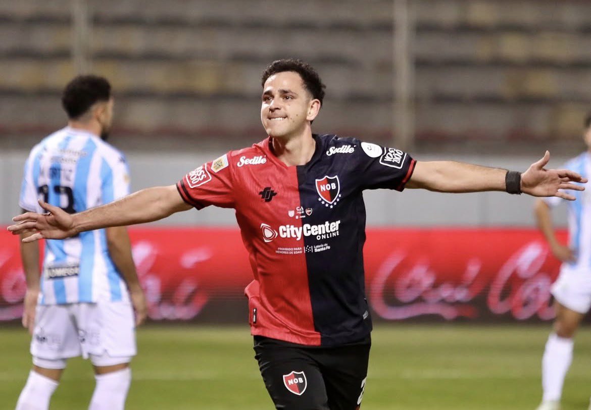 🚨Gonzalo Maroni no seguirá en #Newells.

↪️ Su préstamo es hasta fin de año y la lepra no hará uso de la opción de compra. El futbolista regresará a #Boca.