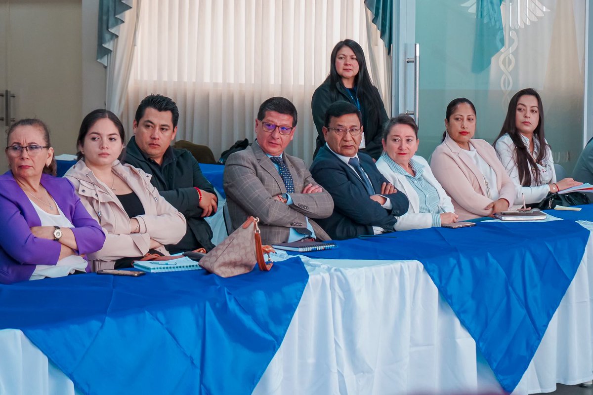 BDEcuadorBP's tweet photo. El #BDE impulsa el Incentivo al Esfuerzo Fiscal dirigido a los GAD del país. 🇪🇨

La Sucursal Sierra Centro Pastaza, junto con la Gerencia de Asistencia Técnica, socializó esta iniciativa destacando sus beneficios y el compromiso conjunto para fortalecer la gestión financiera municipal y promover la sostenibilidad fiscal y el desarrollo territorial equilibrado en la región. 💪🏛️