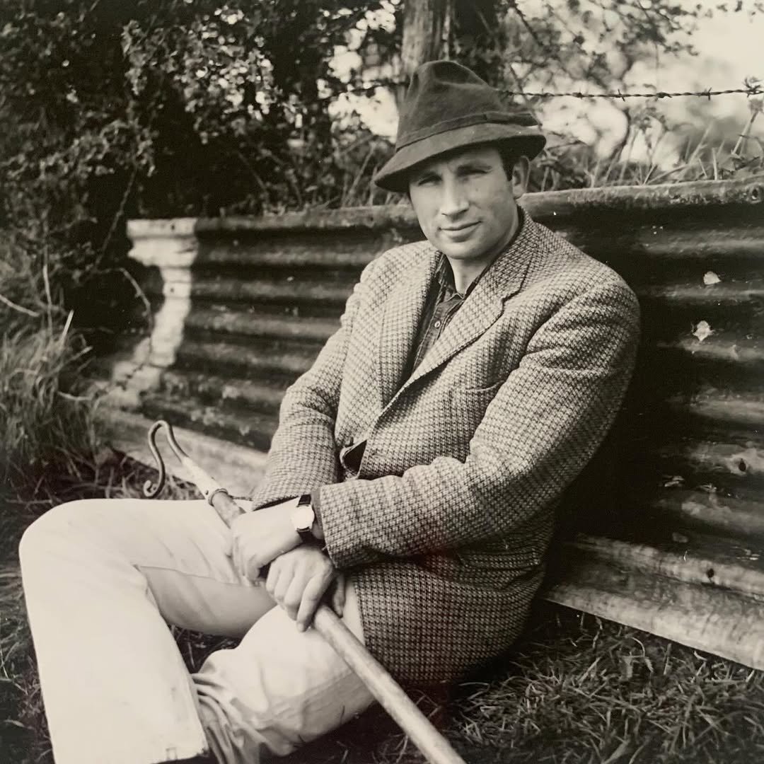 mrralphfiennes's tweet image. Celebrating November 11 the day my father, Mark Fiennes, was born. A most loyal and kind man. He taught me photography. Here he is in the first year of his marriage, a tenant farmer in Suffolk. He also had a beautiful bass baritone voice. I miss hearing him sing. He loved to…