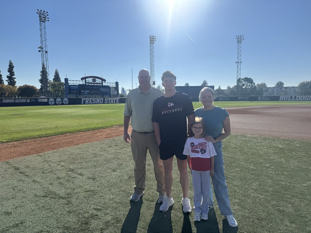 Super proud to announce my commitment to Fresno State University. Super thankful for all the support I have received along the way. 
<a href="/RyanOverland24/">Ryan Overland</a> <a href="/FresnoStateBSB/">Diamond 'Dogs</a>