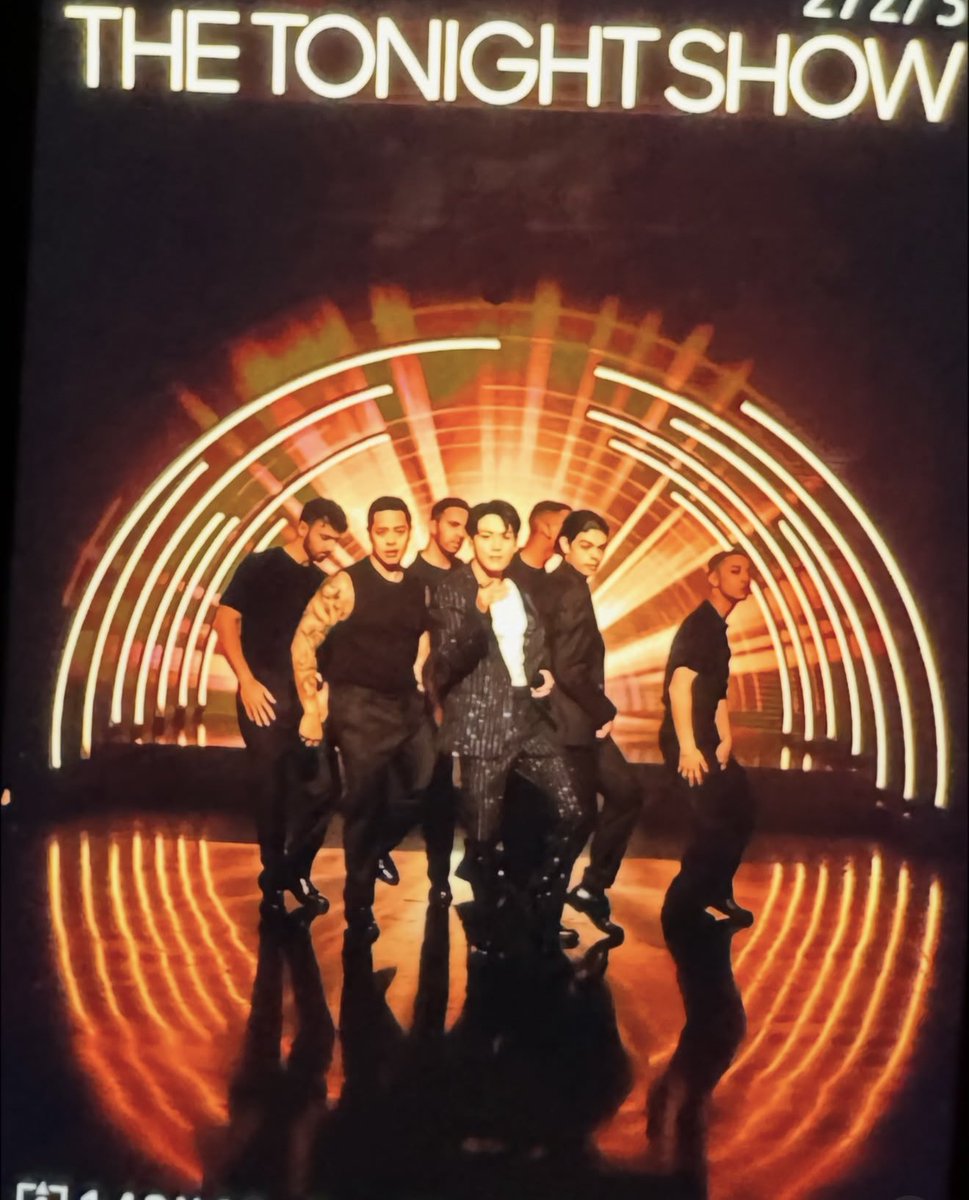 boracitybrc's tweet image. The Tonight show photographer Todd Young on IG talking about #Jungkook and his capturing the photos for his Standing Next to You Performance 2 years ago. 

🔗instagram.com/p/DQ7kxCmErJQ/…