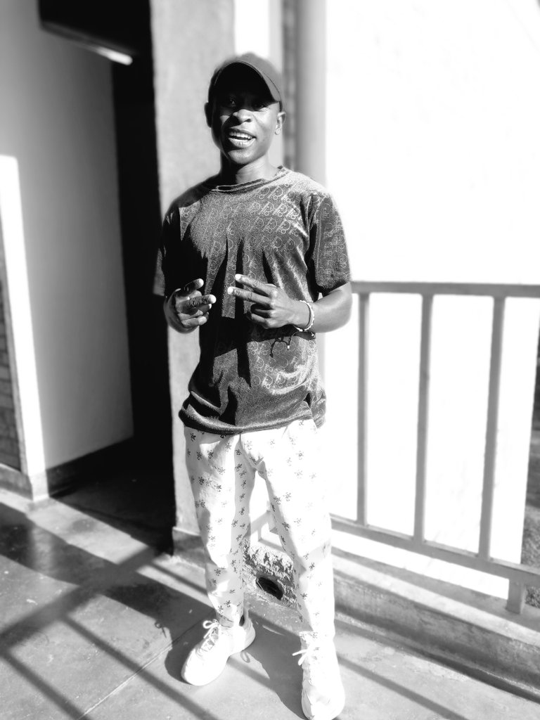 Mr PLACIDE tweet media