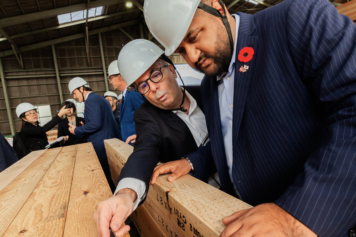 rparmar_BC's tweet photo. Shinohara Shoten Factory: capable of building 4,000 wood structures annually, from homes to multi-storey buildings.
They're at the forefront of Japanese housing and commercial construction.
We're here to make sure they expand their use of #BCwood.
#bcpoli #ForestryBC https://t.co/vURtiNdVH9