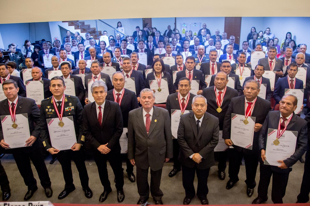 Víctor Flores tweet media