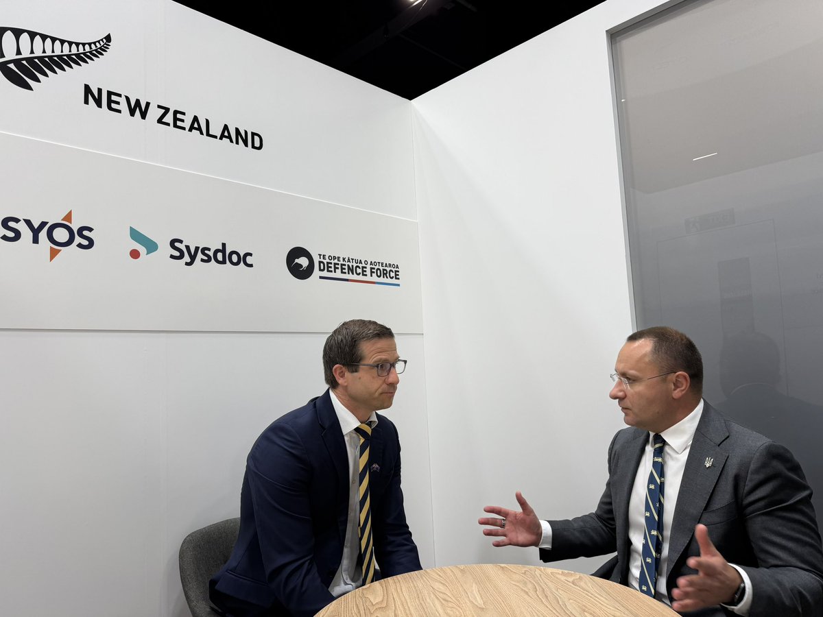 It was a pleasure to meet Hon <a href="/ChrisPenknz/">Chris Penk</a>  MP, Associate MoD of New Zealand, on the sidelines of the Indo-Pacific International Maritime Exhibition in Sydney. I expressed my gratitude for the NZ Government’s steadfast support of Ukraine. We discussed Minister <a href="/JudithCollinsMP/">Judith Collins</a>
