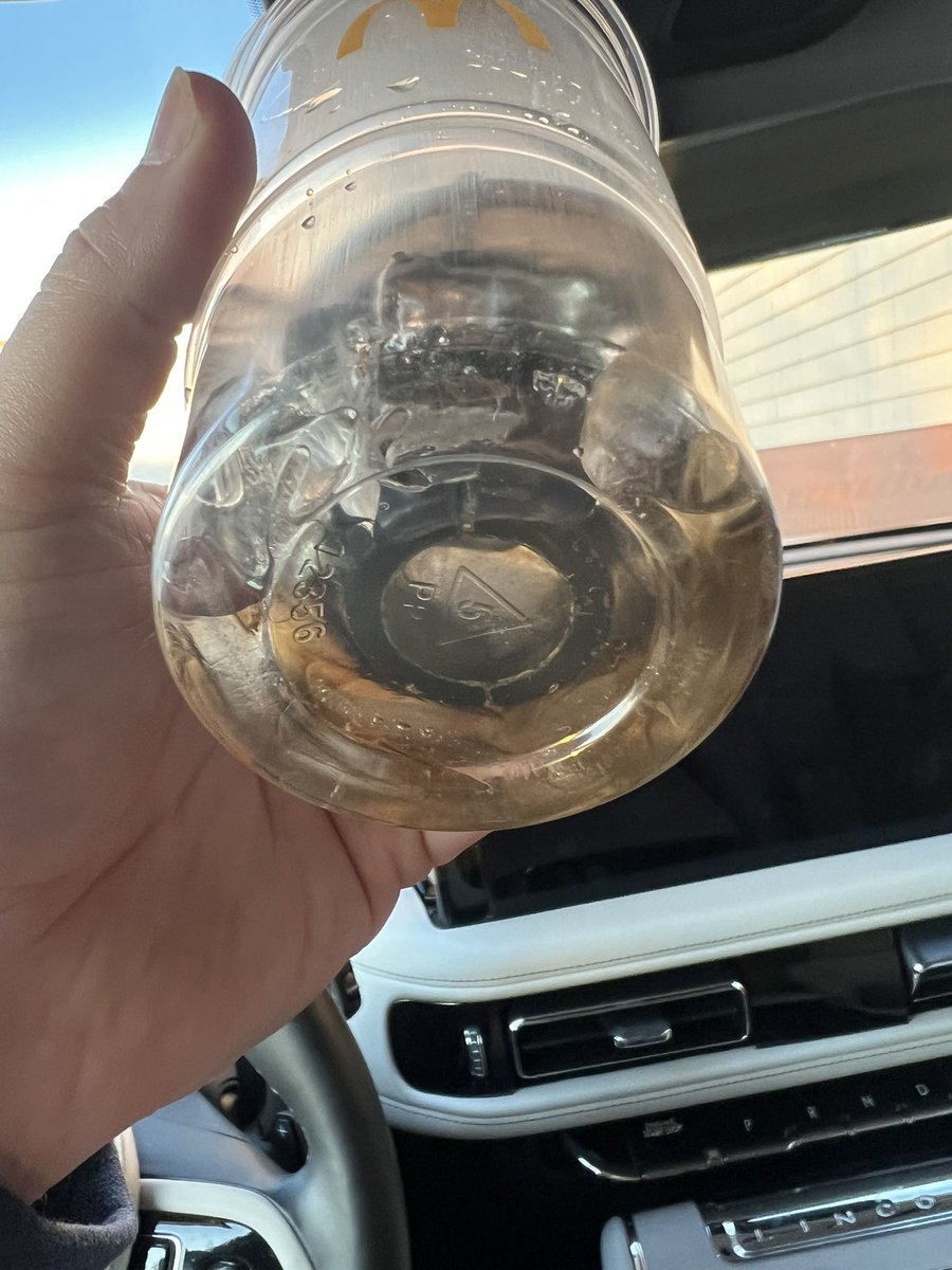 KTGOFOC's tweet photo. @McDonalds got down to the end of my Diet Coke and saw this?!   Is this why your Diet Coke is better than anywhere else ? https://t.co/SNrtxJzoPe