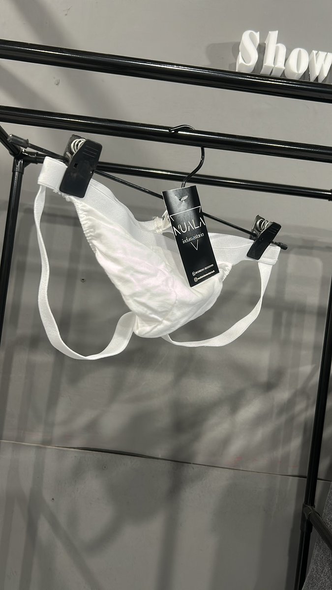 Suspensores y tangas 
Ropita hot xxx 
Veni a nuestro local y llevate esto y mucho mas…