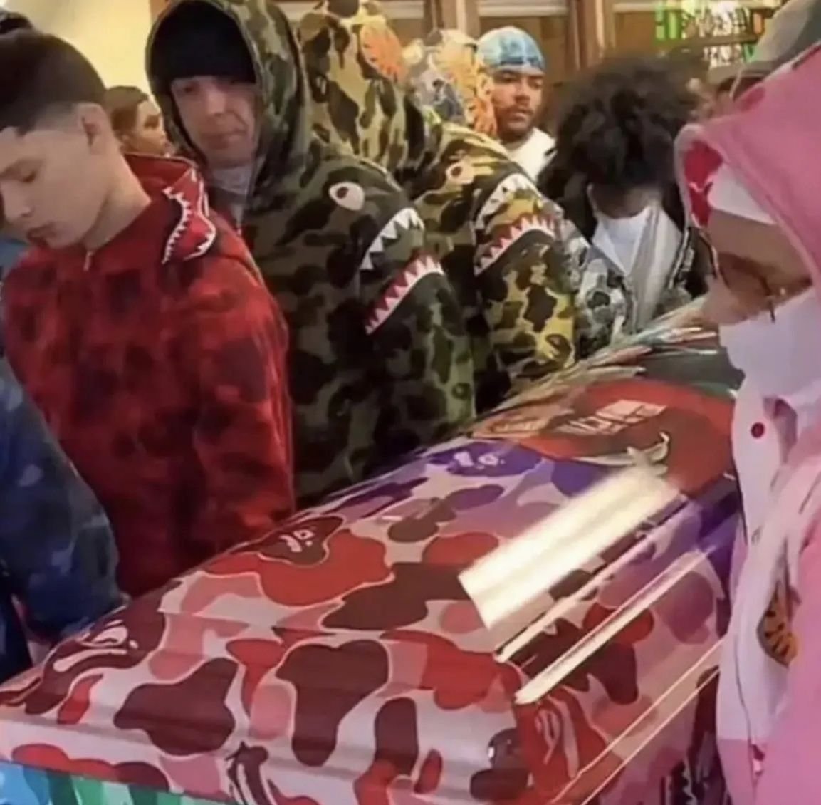 HardestFitPics's tweet photo. REST IN BAPE https://t.co/bRNlRCkdVB