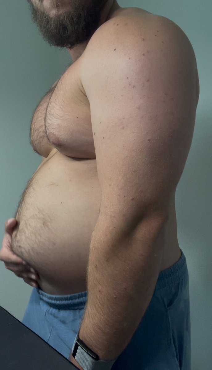 FattyZadddy's tweet photo. #gainerbear #gainerbelly #bellybloat #stuffedbelly #gainerfeederism https://t.co/W0GquK4FHX