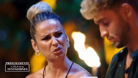 isladictiva's tweet image. esperando esto con la madre de gilbert y claudia #LaIslaDeLasTentaciones #LaIslaDeLasTentaciones5