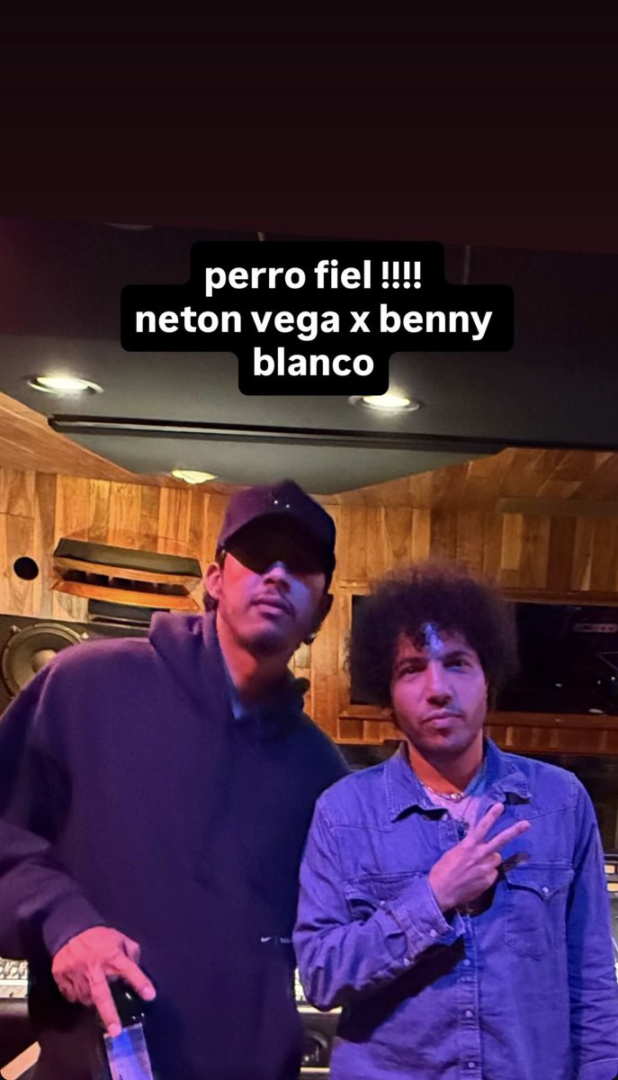Benny Blanco vía historias de Instagram con Neton Vega 🖥️