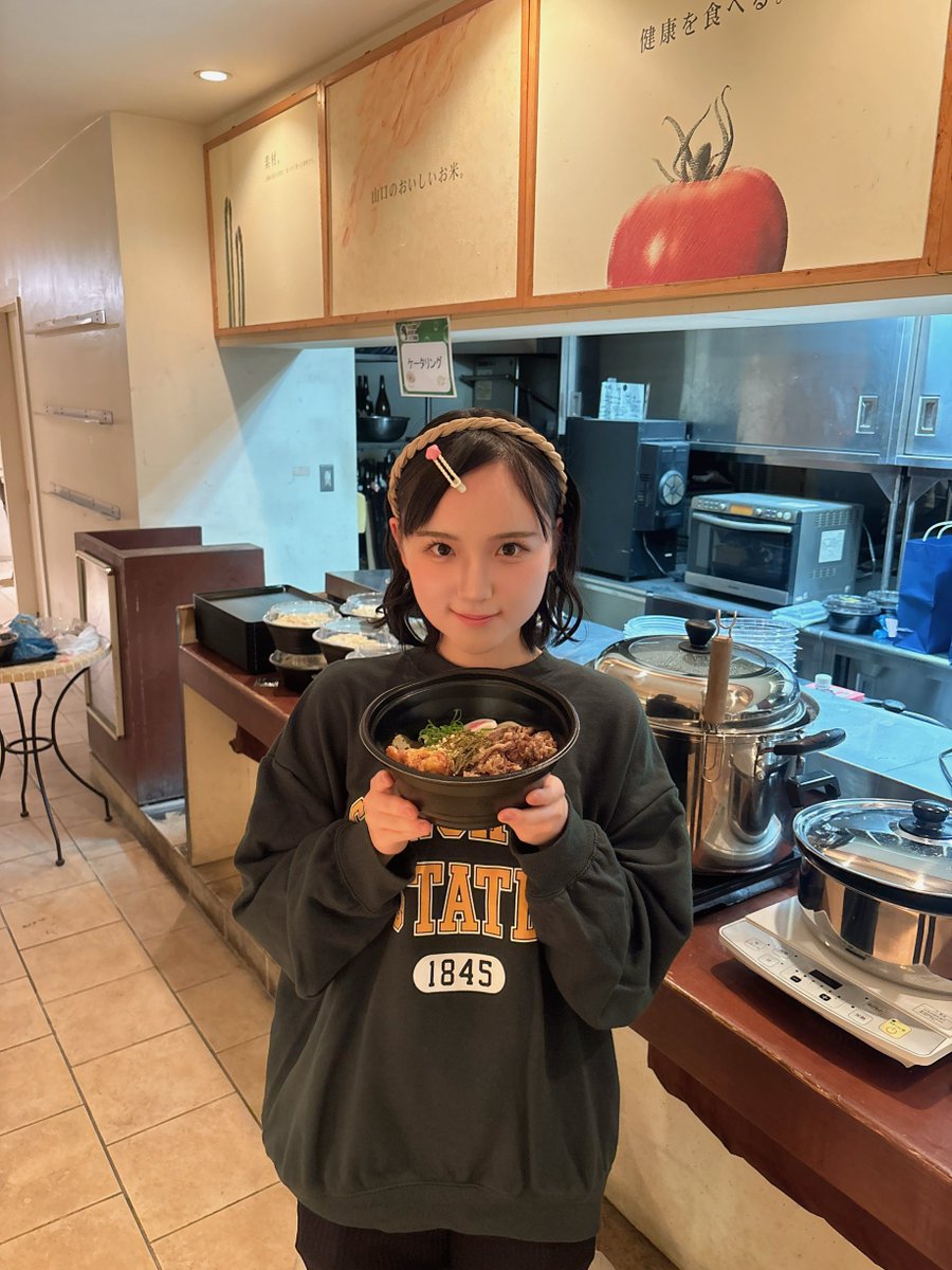 おはようございます☀️

ここはうどん屋さんではなく楽屋です♪