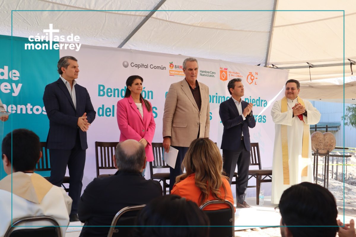 ✨Hoy se llevó a cabo la bendición de la primera piedra de la construcción de un Centro de Distribución de frutas y verduras en nuestro Banco de Alimentos.

💫Agradecemos infinitamente la generosidad de nuestros donantes  que gracias a su apoyo, este sueño se hará realidad.🫶🏻