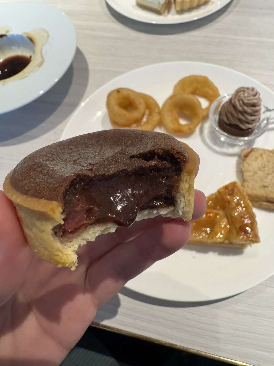 溶けちゃうベイクドチョコ🍫
 #いいねの理由はヒミツ