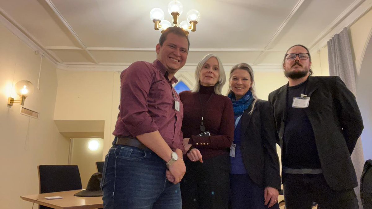 <a href="/PlataformaDesc/">Plataforma DHESCA</a> <a href="/LaAlianzaOrgSoc/">La Alianza de Organizaciones Sociales y Afines</a> <a href="/Oidhaco/">Oidhaco</a> <a href="/Coljuristas/">Comisión Colombiana de Juristas -CCJ-</a> <a href="/PazDdhh/">Observatorio de Paz y DDHH Corporación Compromiso</a> <a href="/vivaciudadania/">Viva la Ciudadanía</a> <a href="/ONUHumanRights/">ONU Derechos Humanos Colombia</a> <a href="/CorpReiniciar/">Corporación Reiniciar</a> <a href="/embcolfrancia/">Embajada de Colombia en Francia</a> <a href="/ReporterosSin/">Reporteros sin fronteras</a> <a href="/HadrienClouet/">Hadrien Clouet</a> <a href="/nhrf_hrd/">Norwegian Human Rights Fund</a> <a href="/SomosDef/">Programa Somos Defensores</a> <a href="/comite_CSPP/">Comité de Solidaridad</a> <a href="/Movicecol/">Movice</a> <a href="/CPDH_NorteSan/">CPDH Norte de Santander</a> <a href="/Ccajar/">ColectivoDeAbogad@s</a> <a href="/asociacionminga/">Asociación MINGA</a> <a href="/CPDHColombia/">Comité Permanente Por La Defensa de los DD.HH.</a> <a href="/ONU_derechos/">ONU Derechos Humanos - América del Sur</a> <a href="/OACNUDH/">OACNUDH</a> El vocero de las plataformas de DDHH, Santiago Gamboa, también estuvo conversando con Turid Johansen Arnegaard y Anne-Li Ferguson del Ministerio de Asuntos Exteriores de Noruega 🇳🇴

¡La paz es un camino que trasciende las fronteras!

#IncidimosPorLosDDHH