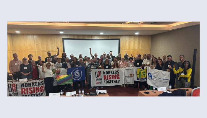 Reunión de la Alianza Sindical UNI GLOBAL para #Teleperformance en Lisboa👉ccoo-servicios.es/html/62691.html

Impacto de la #IA y demandas para un protocolo global para proteger los derechos de las personas trabajdoras por igual en todos los países

<a href="/serviciosccoo/">Servicios CCOO</a> #DerechosLaborales #CCOO