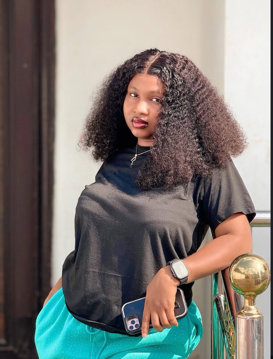 declancoach's tweet image. You are my junior you cannot talk when I'm talking! 😂