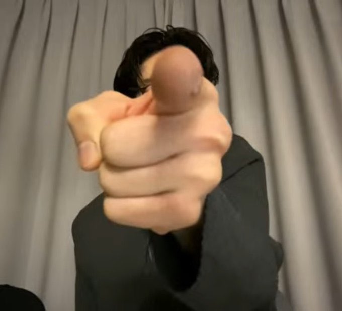 whwehla2's tweet image. 내일 수능 대박날 사람