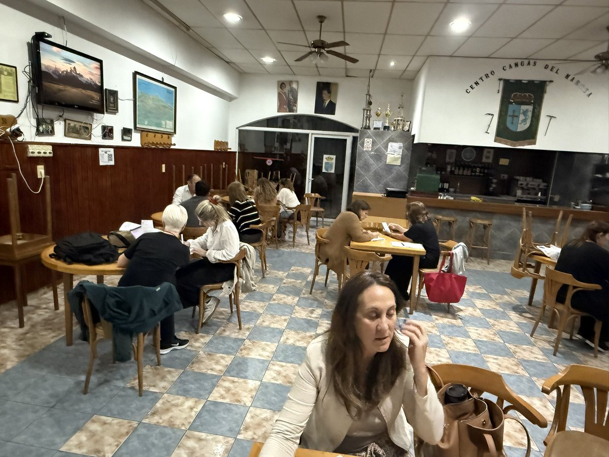 Agradecidos a Centro Cangas de Narcea por acogernos en esta nueva etapa, no nos detenemos ! Seguimos asesorando de ❤️ hasta el último expediente que se presente por Ley de Memoria Democrática para que todos accedan a su #nacionalidadespañola! Turnos 👇🏻

darturnos.com/TurnosCedeu/47…