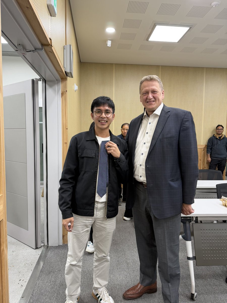 jimplank's tweet image. Traveling with @ihconvention and my daughter, Jennifer, I was honored to preach at Jeonbuk National University at the International Student Outreach. I gave my necktie to Esen who led the worship and will soon receive his doctorate in Engineering. He is a fine Christian young man…