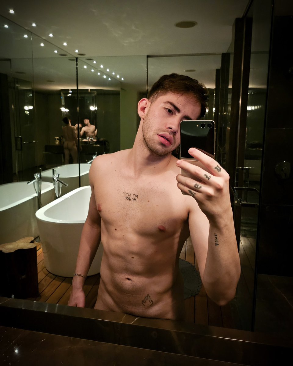 Conteúdo Exclusivo Disponível ⬇️🔥
🔗 linktr.ee/Gaelmafra