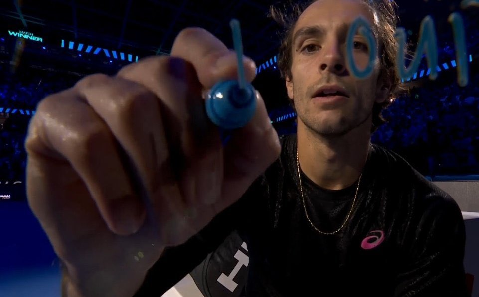 TheTennisLetter's tweet photo. Lorenzo Musetti after beating Alex de Minaur at the ATP Finals in Turin

“Fino alla finé”

Until the very end. 

🇮🇹❤️ https://t.co/p7t3FhDp22