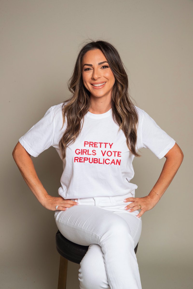 Elizabeth Barcohana tweet media