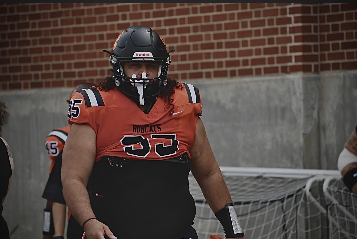 onekeazy's tweet photo. I Think I Move Pretty Well For 6’3 340lbs.🦍 https://t.co/nkrIEzCi3L