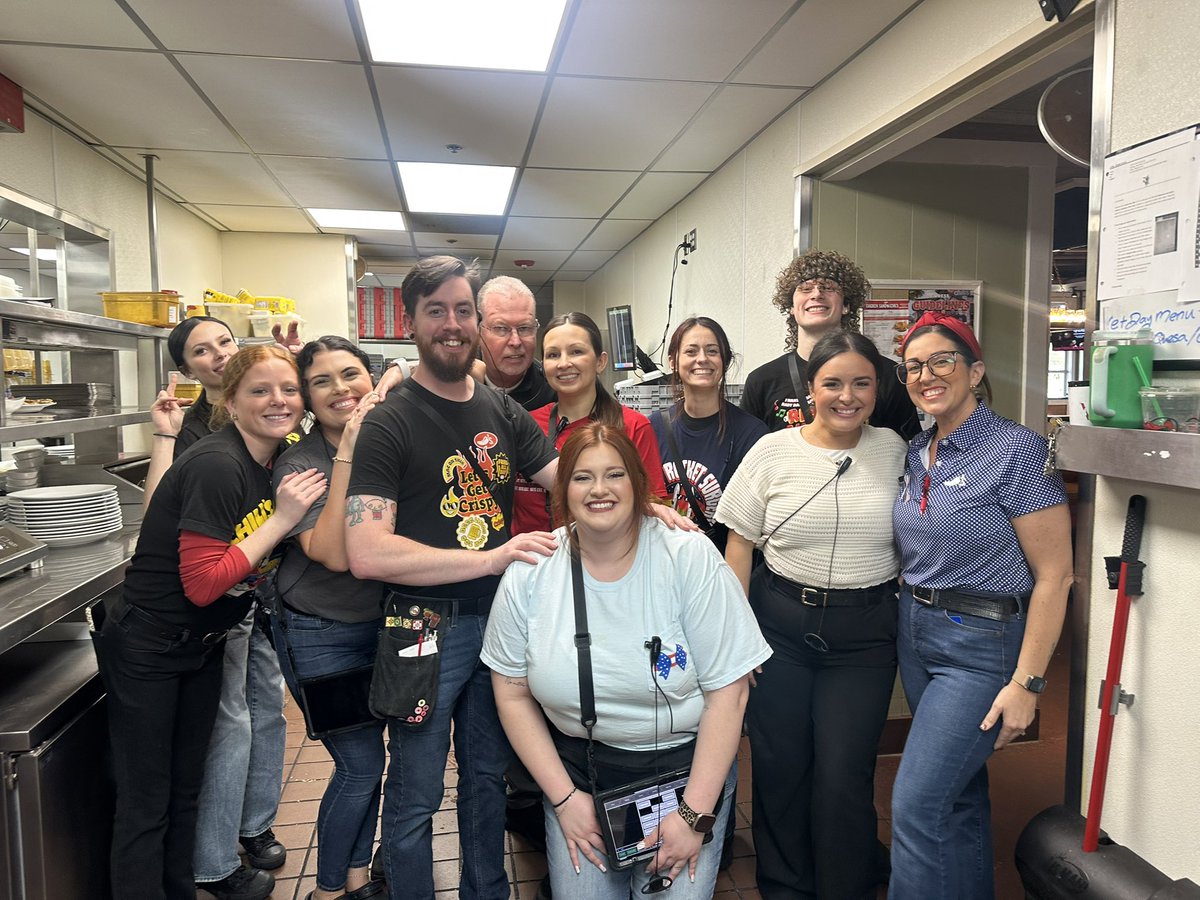 Jenny Walters🌻 tweet media