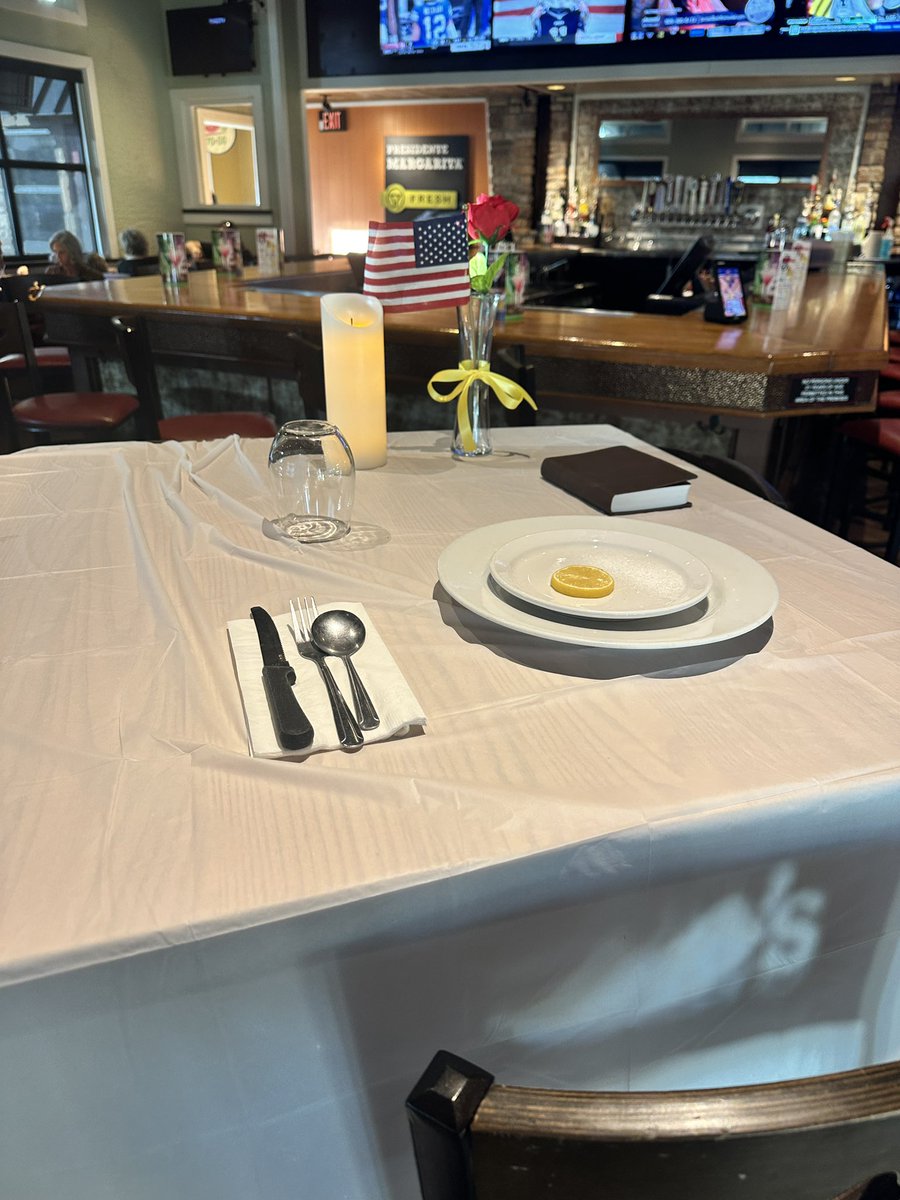 Jenny Walters🌻 tweet media