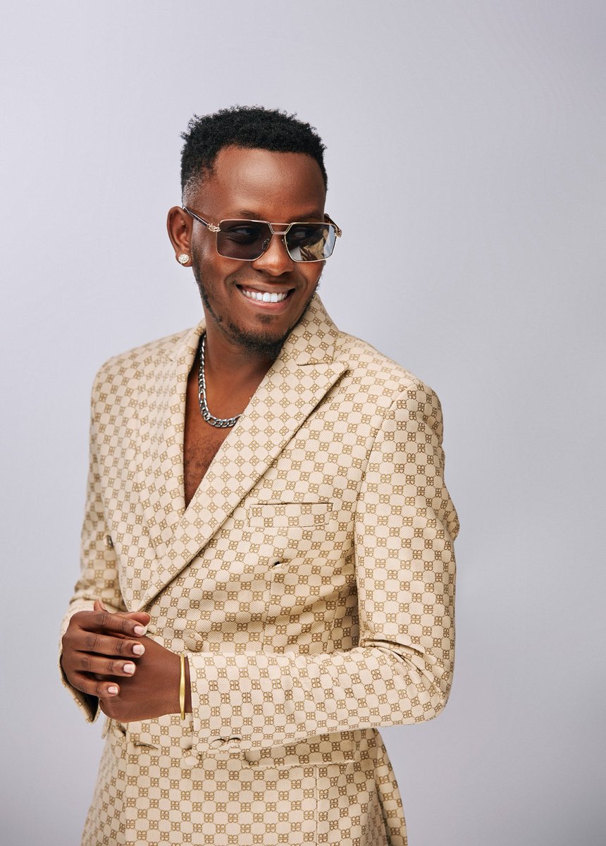 Celebrating you is a MUST <a href="/EmceeKunaana/">The Mic Icon🎤</a> 🎂🎂🎂🎂