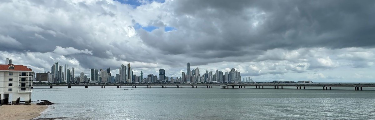 🤝<a href="/cesce_es/">Cesce</a>, <a href="/EIB/">European Investment Bank</a> y <a href="/Naturgy/">Naturgy</a> firmamos hoy un acuerdo para el desarrollo de proyectos sostenibles en Panamá.

🇵🇦🇪🇺🇪🇸Ganamos todos. Los panameños, Europa y nuestras empresas, con nuevas oportunidades de internacionalización en energía sostenible, un sector clave para el crecimiento