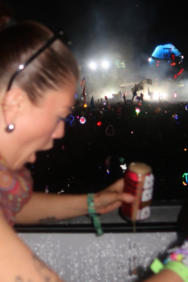 Don’t mind me, just pibbin’ out at EDC