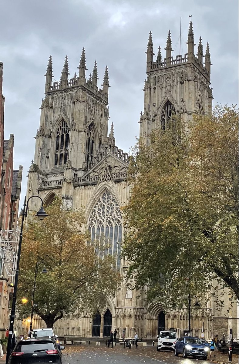 #york #yorkshire #cathedral #england #uk #british #davidfox #davidfoxmagic #yorkminster