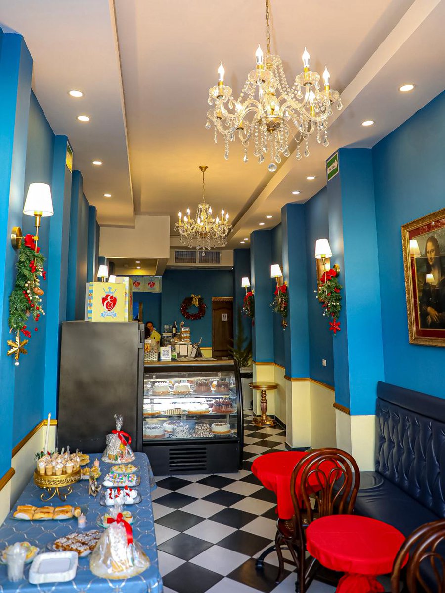 #CentroHistórico | El Gobierno del Presidente <a href="/nayibbukele/">Nayib Bukele</a> continúa posicionando el Centro Histórico de San Salvador. Gracias a las acertadas estrategias de seguridad y al entorno favorable para la generación de inversiones, más empresas continúan abriendo nuevos establecimientos