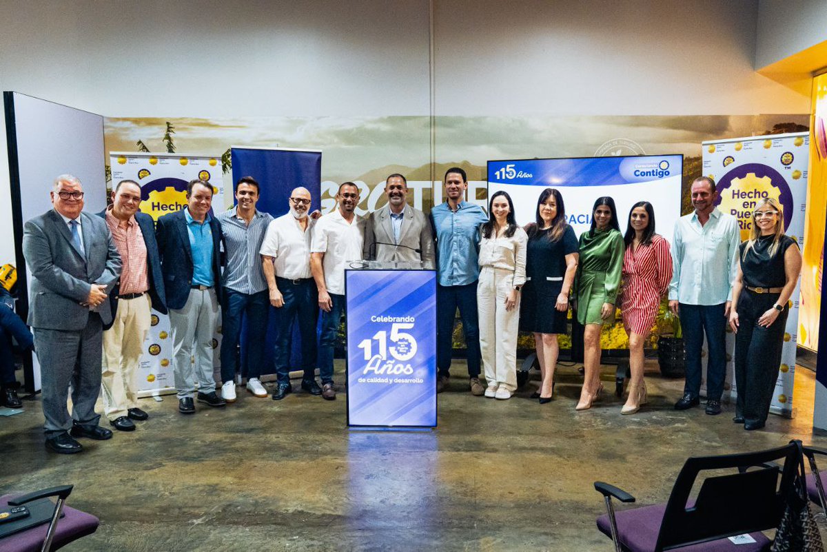 DDECPR's tweet image. ¡DDEC y Hecho en Puerto Rico apoyan a la industria local! Anoche, nuestro oficial Anthony Cardona De Rosa y Mateo Cidre lanzaron la 4ta temporada de “Detrás del Sello”.

#HechoenPuertoRico #desarrollopr