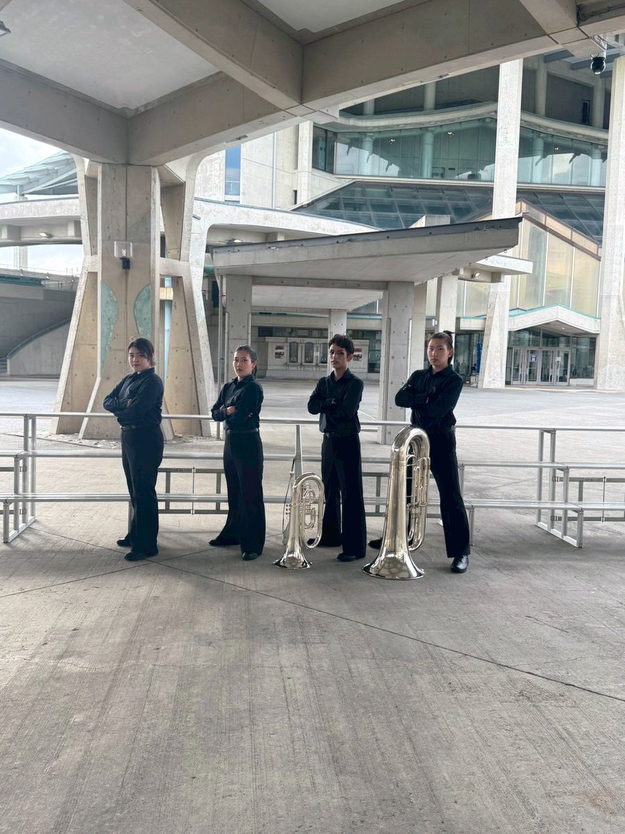 ryukyumarching's tweet image. Ryukyu Marchingband UMIKAZI
全国大会前、公開リハーサル開催🌺

11月30日（日）
宜野湾市民体育館   

18:30〜見学可能
19:00 演奏演技開始（ドレスラン）

ご来場お待ちしてます！！

#沖縄
#マーチング
#一般