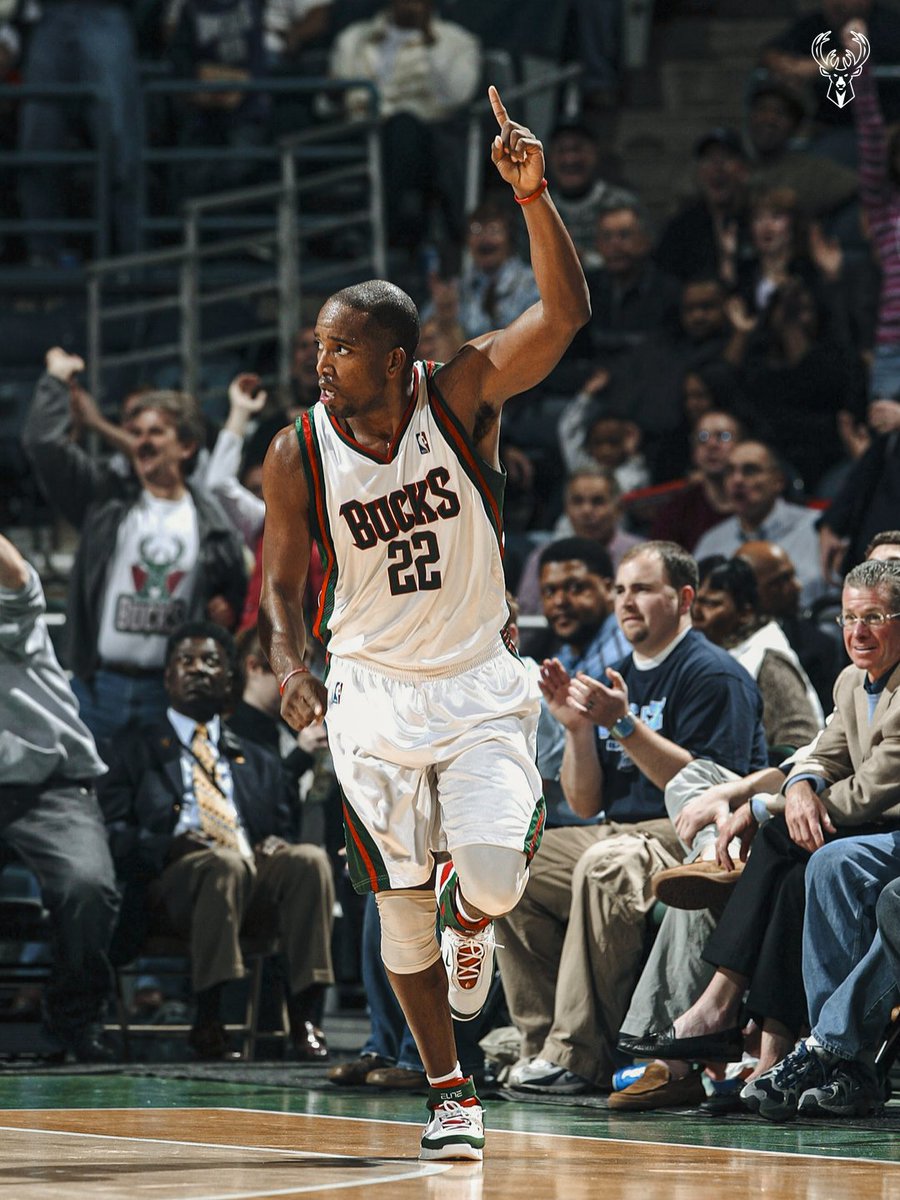 Bucks's tweet photo. 19 years ago today, Michael Redd dropped a then-franchise record 57 points in a single game. 🦌 https://t.co/ks2tGDcj5h