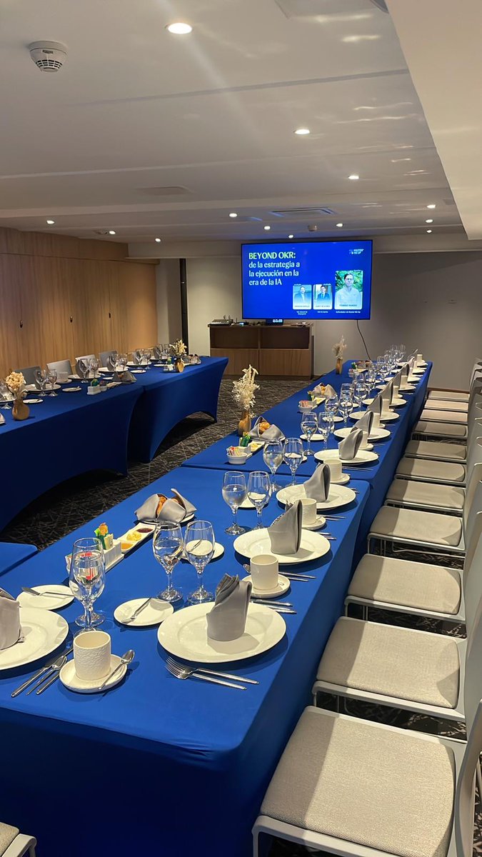 Warming Up..... en Quito c/ <a href="/mastermeup/">Master Me Up</a>