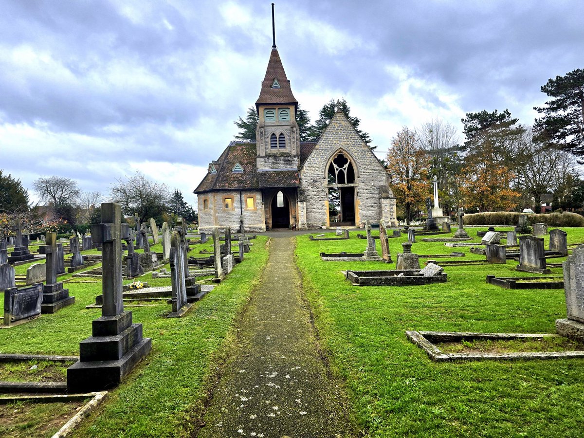 West Midlands Police Multi Faith and Chaplaincy invited to join The Interfaith Act of Remembrance with The Stratford-Upon- Avon Town Council and The Royal British Legion at The Commonwealth War Graves. Pleased to say the Hindu Prayers from Shree Bhagwat Geeta.