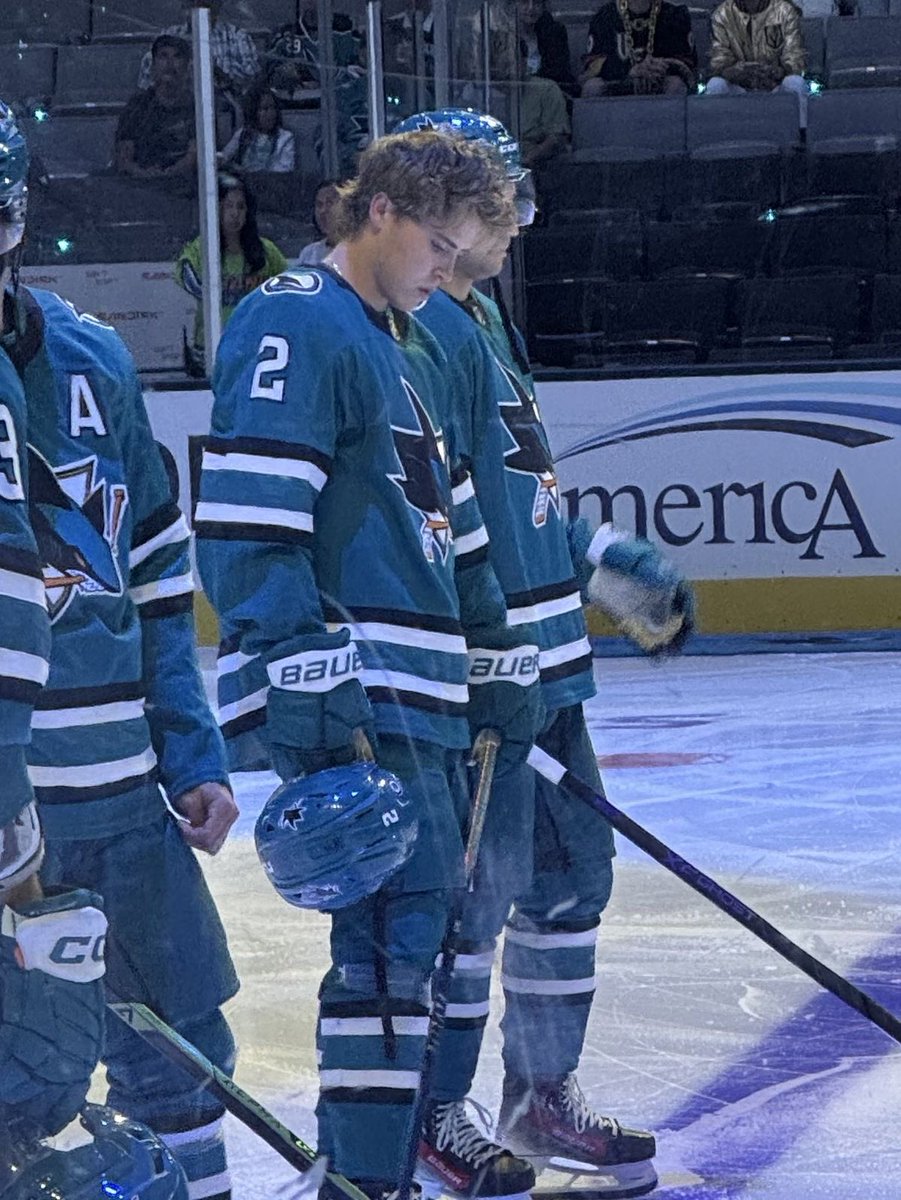 dunnitrightt's tweet image. holy.