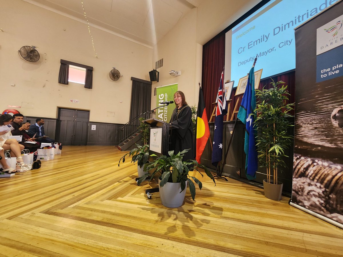 EmDimitriadis's tweet photo. I was honoured to confer citizenship on over 180 new Australian citizens from over 35 different countries, with our newest citizens being Welcomed to Country by Wurundjeri Woi-wurrung Elder, Uncle Andrew Gardiner 🖤💛❤️

It was a beautiful celebration.

Congratulations to all ❤️ https://t.co/zNZ8uzY2iR