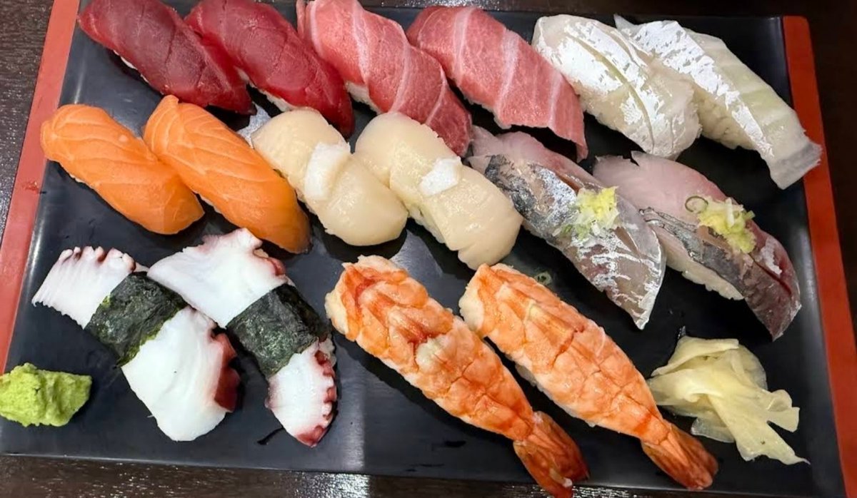 とびきり鮮度の魚介を豪快に。
お昼の丼・刺身でも、夜も満足。
お酒が進む味！

＃浅草 ＃寿司令和 ＃令和 ＃ミャンマー応援 ＃sushi ＃reiwa