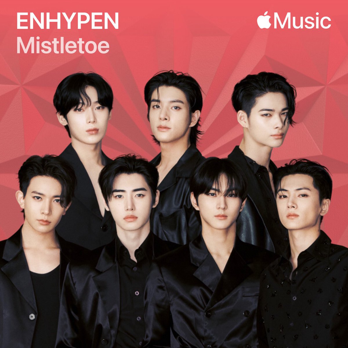 “Mistletoe” by #ENHYPEN debuts at #16 on the Worldwide iTunes Song Chart.