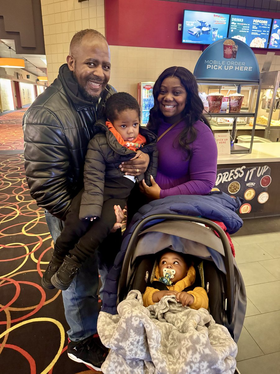 Enjoyed the movie Sarah's Oil. Very shocked that my theater filled to capacity to the point that an usher had to sort out the seats. #amc #movie  #cinema #SarahsOil